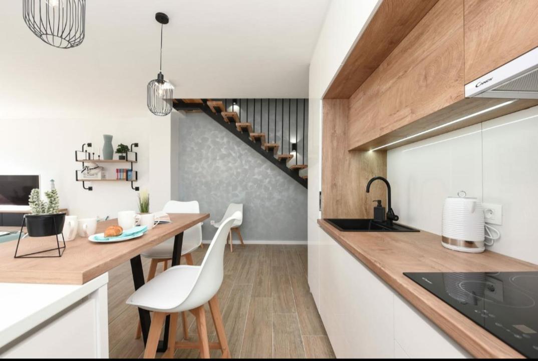 Maris Villa